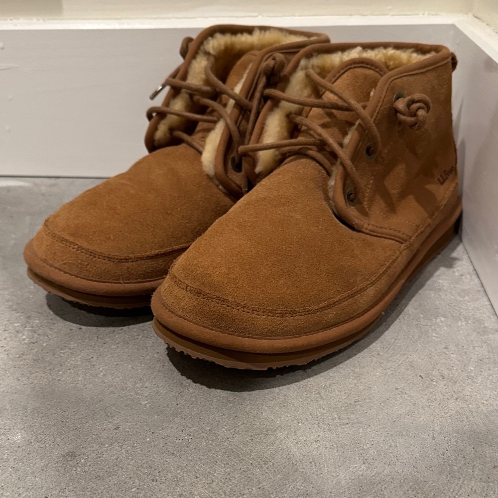 L.L. Bean Brown Suede Ankle Boots with Fur Lining